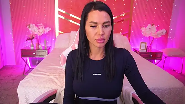 Casey Min online show from March 26, 2026, 1:53 pm