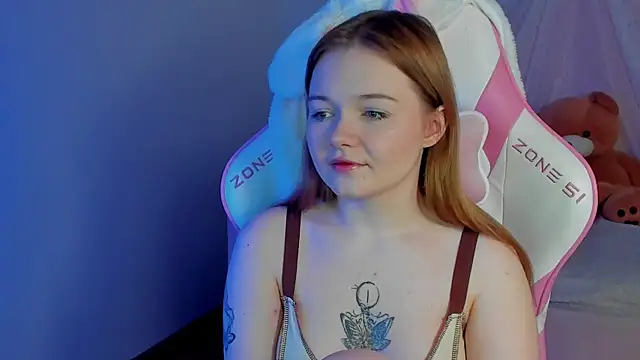 ElinaVale online show from March 27, 2026, 5:14 pm