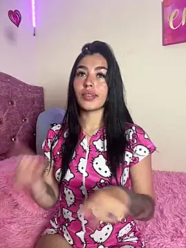 Charlothe1 online show from April 6, 2026, 11:28 pm