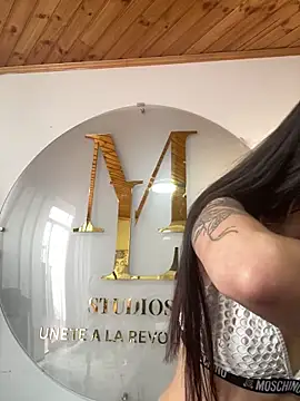 Cloe pink1 online show from March 12, 2026, 2:32 pm