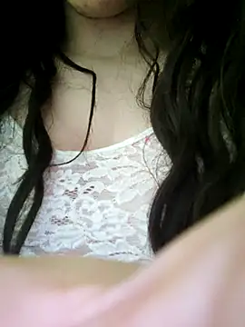 Kamilya89six online show from April 25, 2026, 3:09 pm