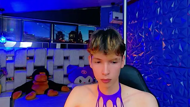 Snapshot of Stefany_PiInk chatting on April 7, 2026, 8:21 pm Stefany PiInk online show from April 7, 2026, 8:21 pm