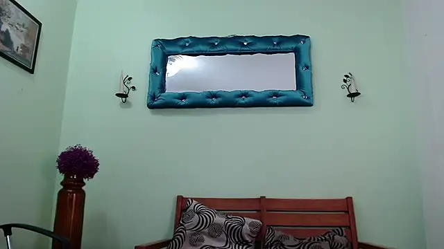 Snapshot of ChalonVera chatting on May 19, 2026, 1:56 am ChalonVera online show from May 19, 2026, 1:56 am