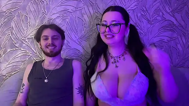 LunaWithAdrian online show from March 9, 2026, 12:36 am