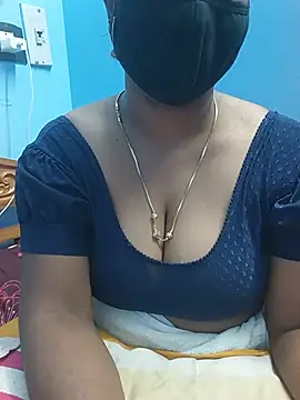 Snapshot of jothika45 chatting on July 6, 2026, 8:44 pm jothika45 online show from July 6, 2026, 8:44 pm