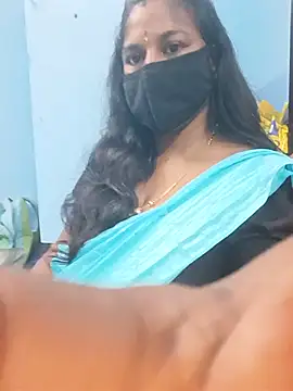 Snapshot of jothika45 chatting on July 20, 2026, 10:23 pm jothika45 online show from July 20, 2026, 10:23 pm