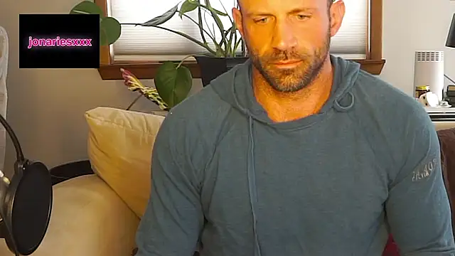 JonAriesxxx online show from April 12, 2026, 1:25 pm