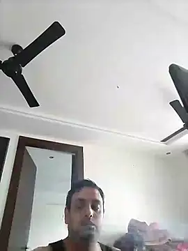 rockym1995 online show from March 19, 2026, 3:17 am