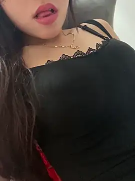 Snapshot of Lyn_baby chatting on April 24, 2026, 5:31 am Lyn baby online show from April 24, 2026, 5:31 am