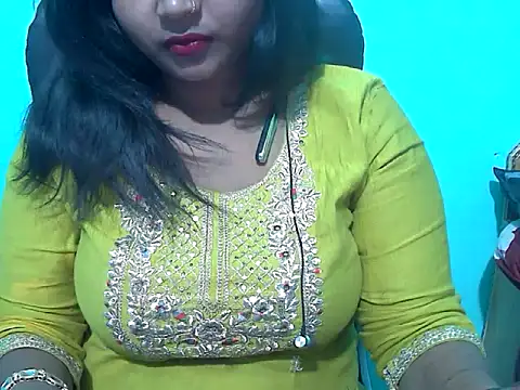 Rashmi hotgirl online show from April 14, 2026, 4:56 pm