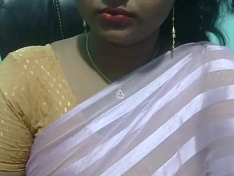 Rashmi hotgirl online show from May 25, 2026, 4:28 pm