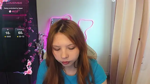 Ember Vexen online show from March 13, 2026, 4:06 am