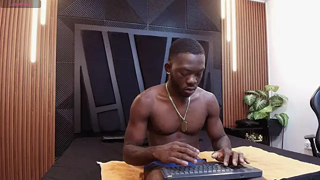 Oliver Laurent  online show from April 9, 2026, 12:11 pm