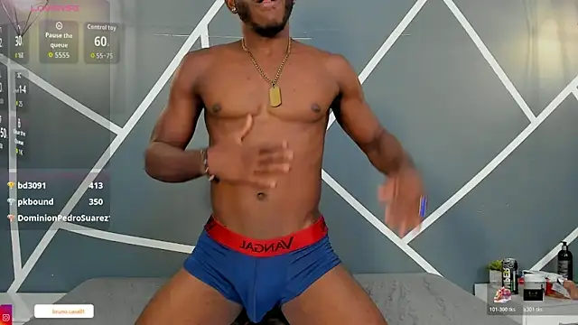 Oliver Laurent  online show from April 1, 2026, 11:23 pm