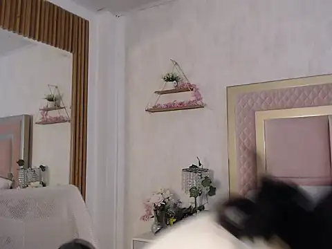 Madii  online show from April 9, 2026, 12:22 pm