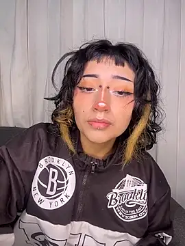 baby akuma online show from March 18, 2026, 2:58 am