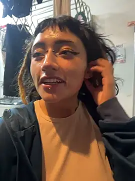 baby akuma online show from March 27, 2026, 8:26 am