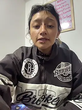 baby akuma online show from March 29, 2026, 4:03 am