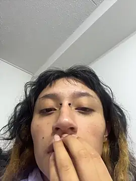 baby akuma online show from April 14, 2026, 3:33 am