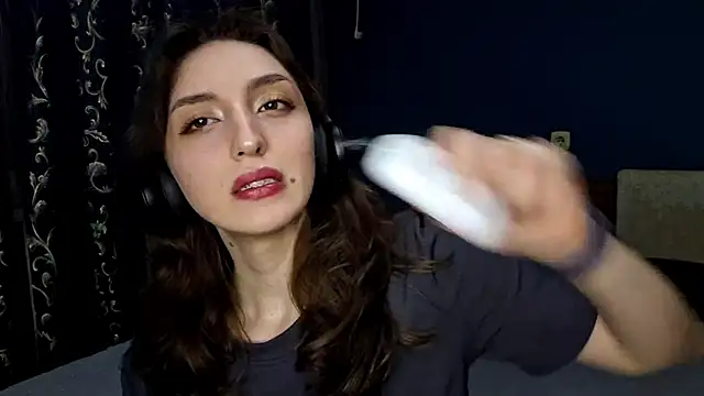 CindyLight online show from May 18, 2026, 5:29 pm