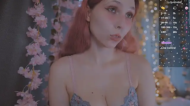 Snapshot of x__sexykitten666__x chatting on August 1, 2026, 4:27 pm x sexykitten666 x online show from August 1, 2026, 4:27 pm