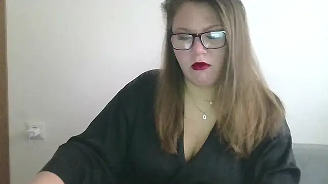 MuseChic Wild online show from April 27, 2026, 10:13 am