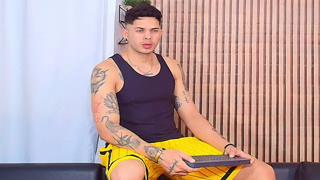 johan speitzer online show from April 11, 2026, 12:18 am