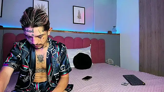 MidnightSinners online show from April 2, 2026, 10:49 pm