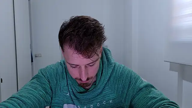 zeusoctavian1 online show from March 13, 2026, 4:12 pm