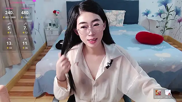 Snapshot of mila-baby-99 chatting on July 28, 2026, 1:35 am mila-baby-99 online show from July 28, 2026, 1:35 am
