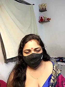 Snapshot of Tanvi_My_Girl chatting on April 27, 2026, 2:15 pm Tanvi My Girl online show from April 27, 2026, 2:15 pm