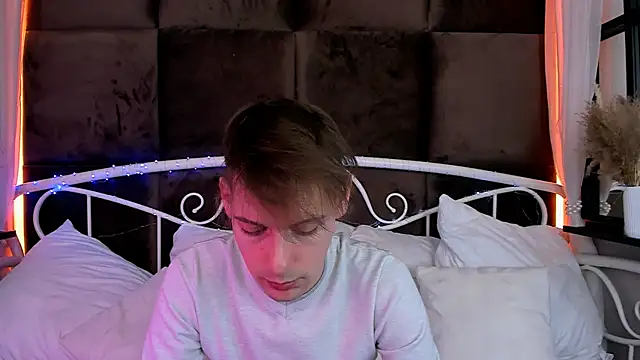 Martin Perry online show from April 10, 2026, 11:17 am