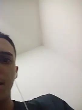 Snapshot of Chachiboo chatting on April 14, 2026, 1:38 pm Chachiboo online show from April 14, 2026, 1:38 pm