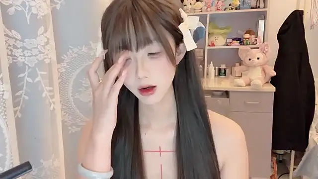 -peony- online show from April 1, 2026, 6:49 pm