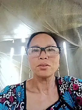 Tina6886 online show from April 6, 2026, 6:25 am