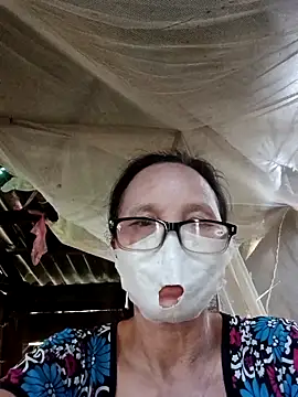 Tina6886 online show from April 8, 2026, 8:27 am