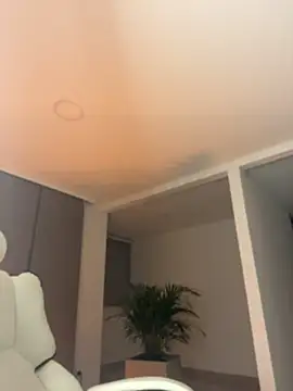 TroyeSavage online show from April 27, 2026, 10:46 am