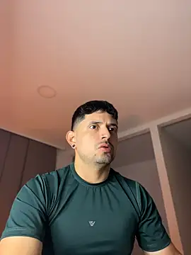 TroyeSavage online show from April 26, 2026, 10:56 am