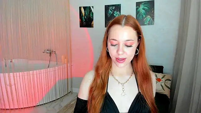 BloomAndFun online show from April 13, 2026, 7:40 pm