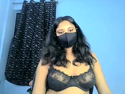 KASHISH SINGH  online show from July 25, 2026, 5:52 pm
