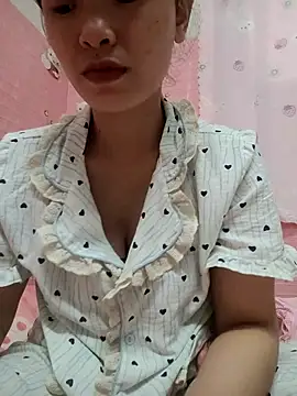 Snapshot of Milk-mlen037 chatting on July 11, 2026, 1:22 pm Milk-mlen037 online show from July 11, 2026, 1:22 pm