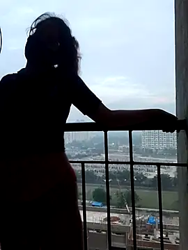 miss juliya online show from March 29, 2026, 12:45 am