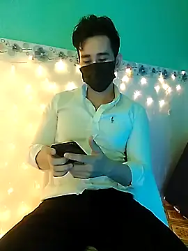 gymboy900 online show from March 16, 2026, 7:12 am