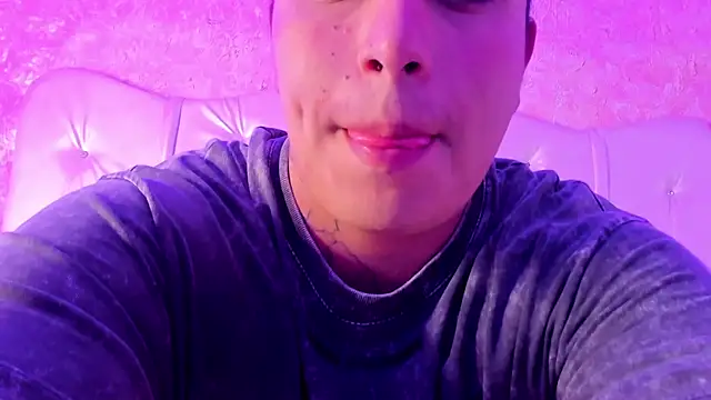 ThomasThundr online show from March 19, 2026, 6:02 am