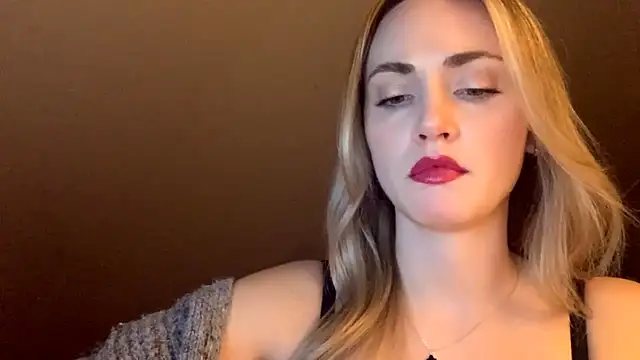 ScarlettSensitive online show from April 12, 2026, 8:12 pm