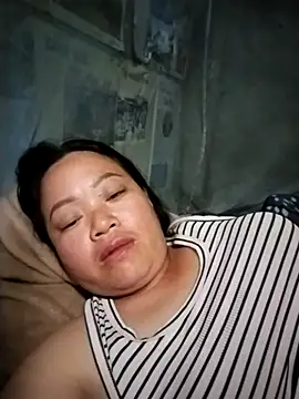 Min-in online show from April 10, 2026, 10:50 pm