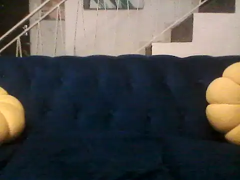 Snapshot of Thickdarkbby chatting on April 15, 2026, 2:54 pm Thickdarkbby online show from April 15, 2026, 2:54 pm