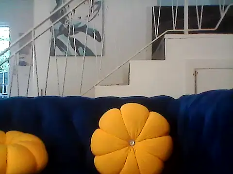 Snapshot of Thickdarkbby chatting on April 5, 2026, 1:51 pm Thickdarkbby online show from April 5, 2026, 1:51 pm