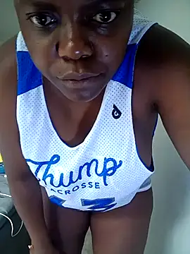 Snapshot of Thickdarkbby chatting on April 24, 2026, 9:11 am Thickdarkbby online show from April 24, 2026, 9:11 am