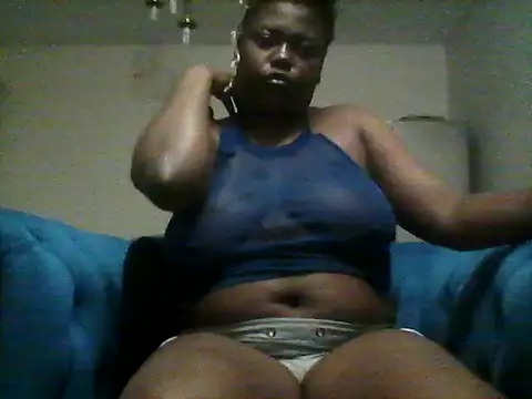 Snapshot of Thickdarkbby chatting on April 9, 2026, 2:24 am Thickdarkbby online show from April 9, 2026, 2:24 am
